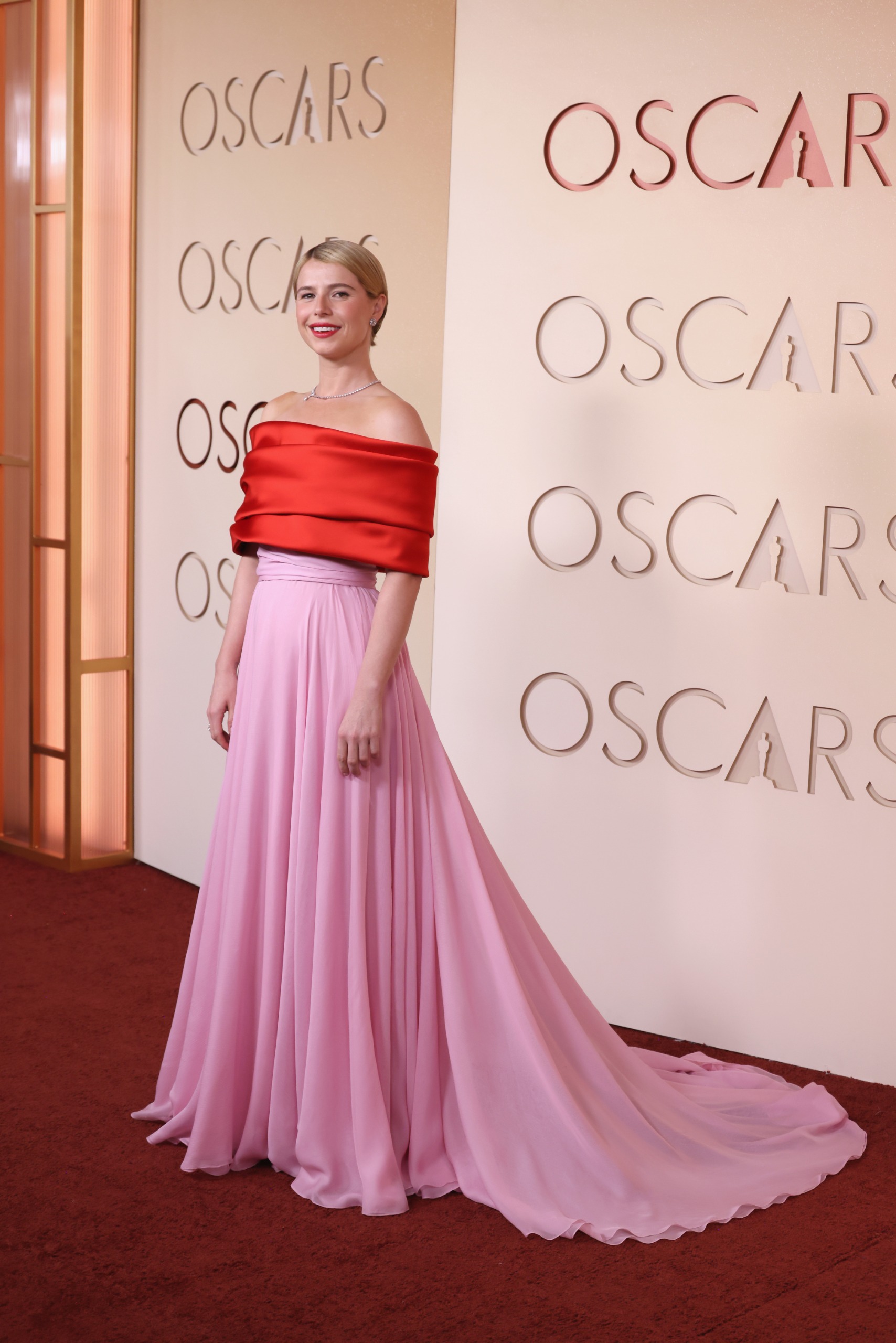 Jessie Buckley's Chanel gown by Matthieu Blazy at the 2026 Oscars