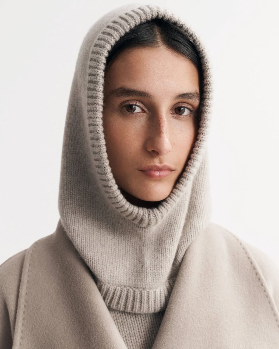 XWEKCvNTWLKQNg36KPfsdm-320-80 I'm a Stylist and Fashion Expert—This is the Simple Trick I'd Recommend If You Want to Look Classy