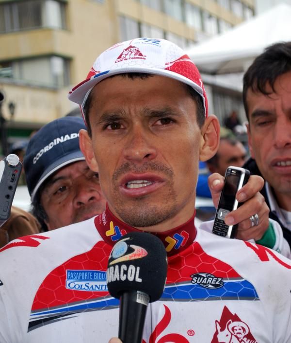 Felipe Laverde (Colombia es Pasi&oacute;n) is interviewed after winning the Vuelta Colombia stage 6.