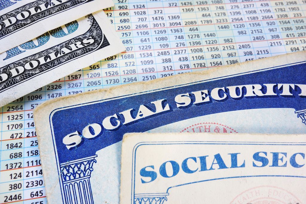 Should I Take Social Security At 67 Or 70