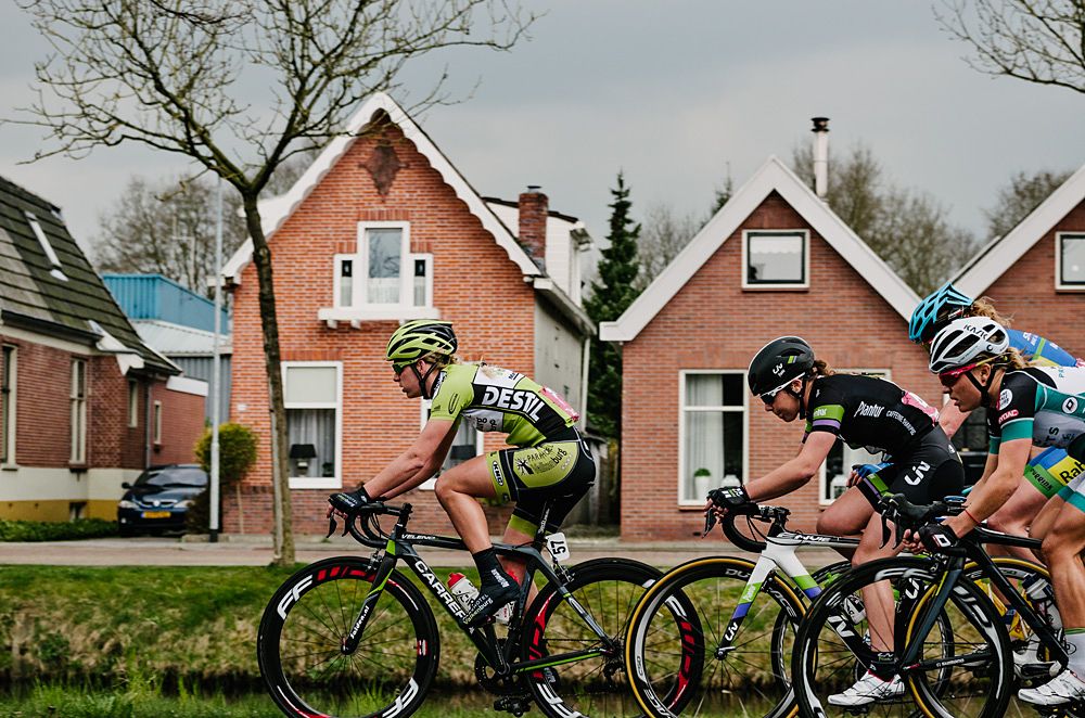 Ilona Hoeksma, Lucy Garner, Emilie Moberg