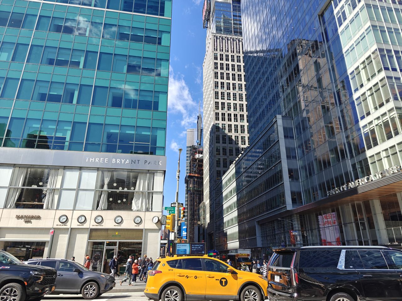 OnePlus 12 dynamic range.