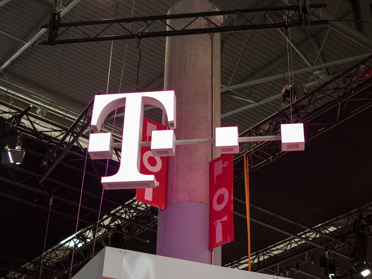 T-Mobile logo