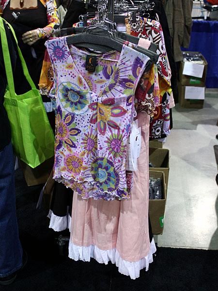 Sheila Moon was again on hand at NAHBS with her trademark array of colorful women's-specific cycling clothing.