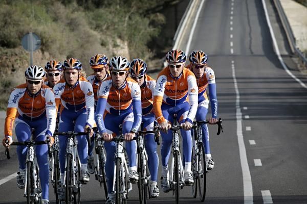 The Rabobank team selected Mojacar for its good roads and lack of traffic.