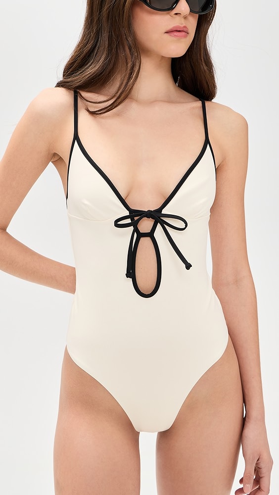 Onia Soleil One Piece