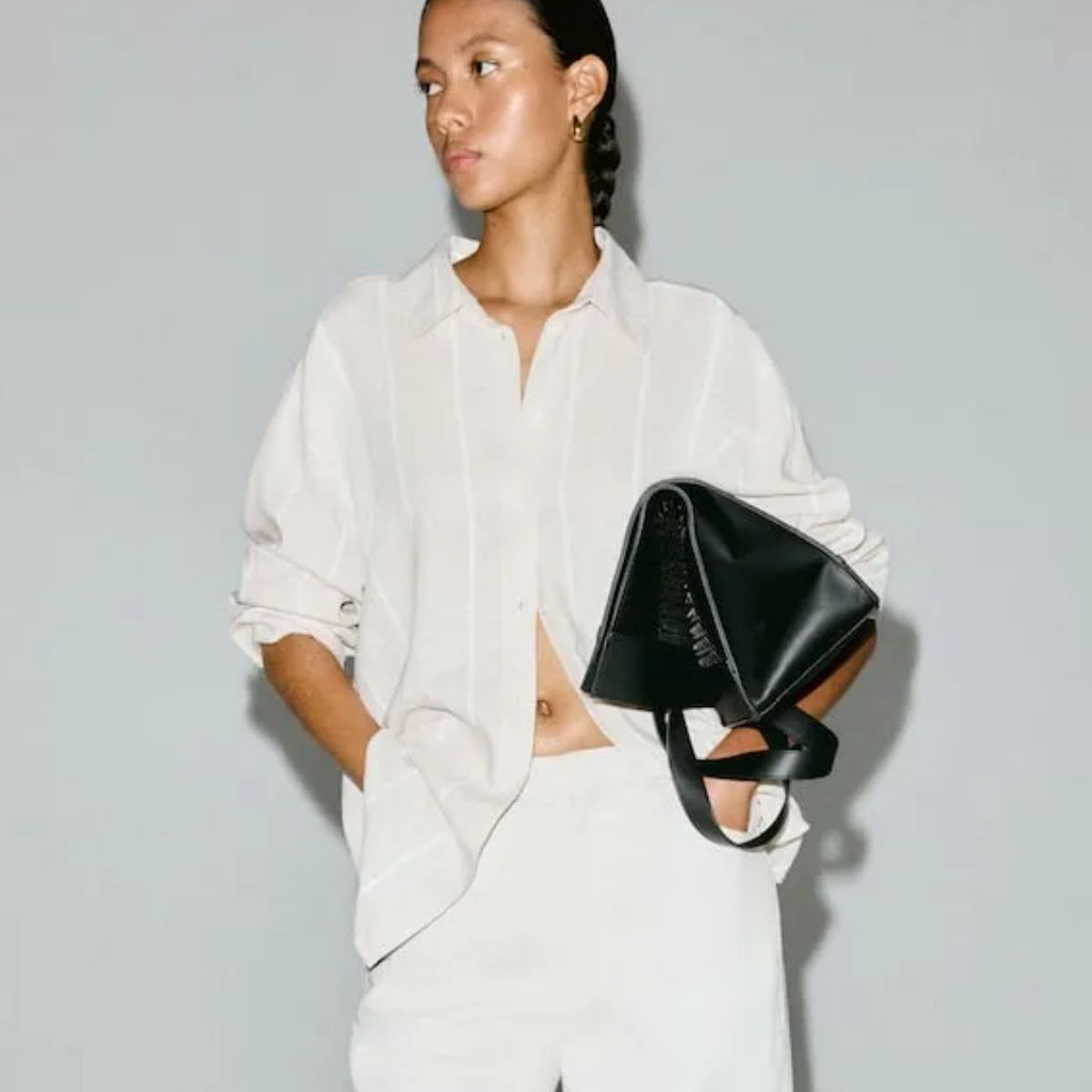 AGELESS ANTI-TREND HM HITS