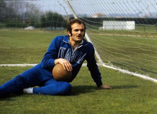 Sandro Mazzola wearing an Italy tracksuit during a photo shoot in 1971.