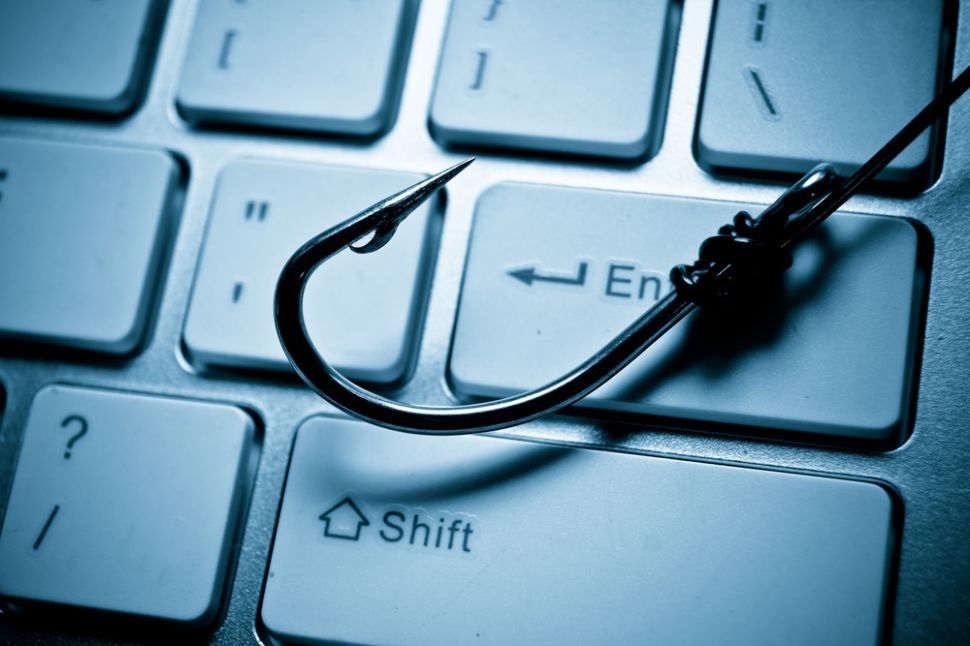 This devious phishing scam makes it look like dodgy emails are actually safe