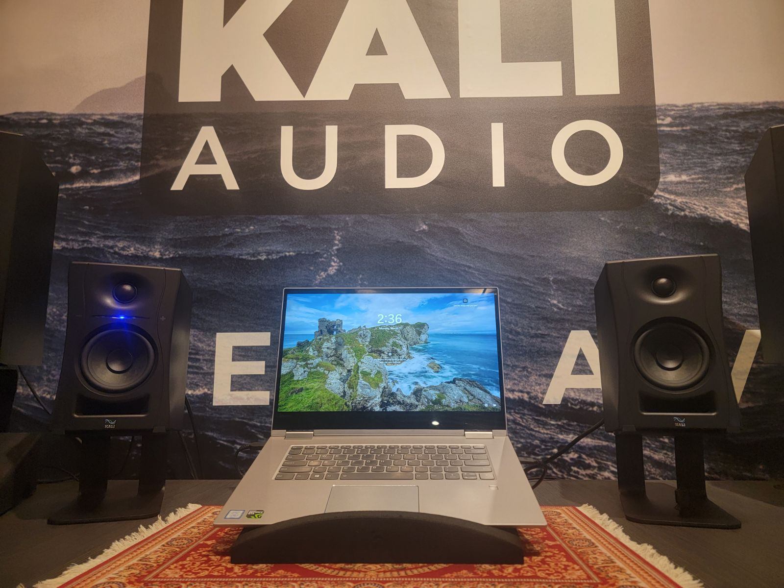 Kali Audio LP-UNF studio speakers