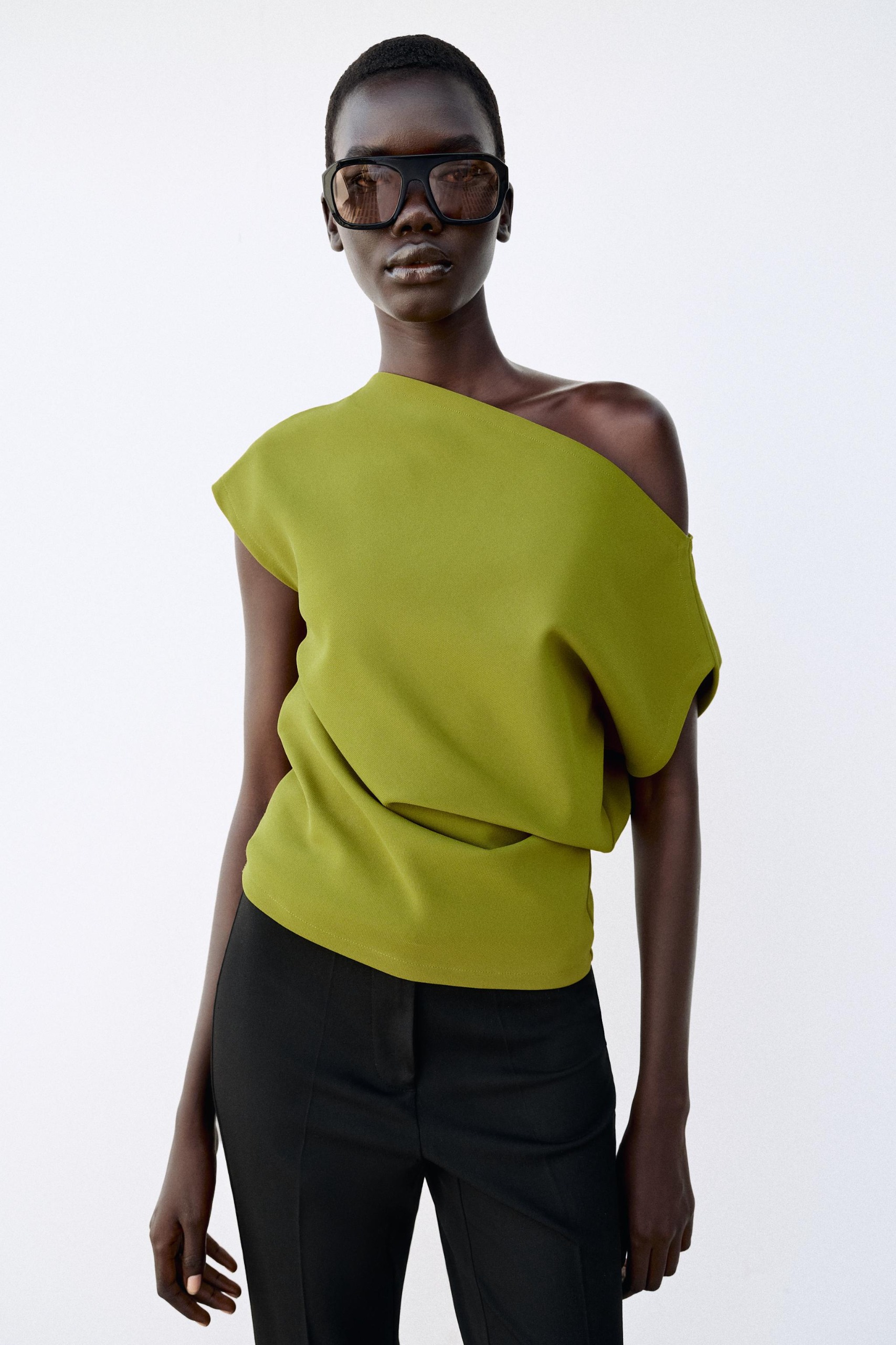 Asymmetric Top - Green - S