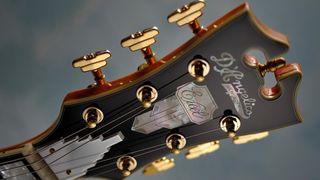 D’Angelico headstock