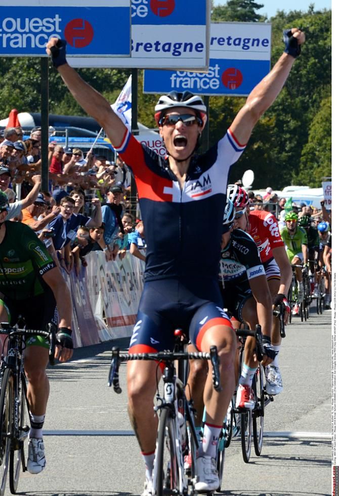 Sylvain Chavanel (IAM Cycling) enjoys his win at GP Ouest France-Plouay