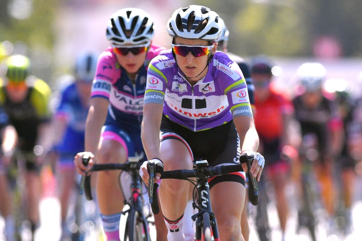 Leah Kirchmann (Team Sunweb Purple Leader Jersey)