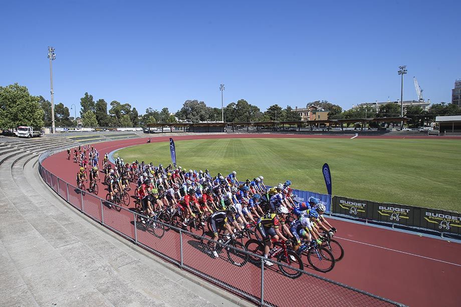 The race started on the Bendigo velodrome