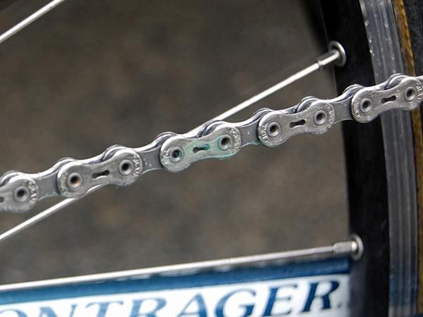 A little grease is applied to the chain for wet weather.