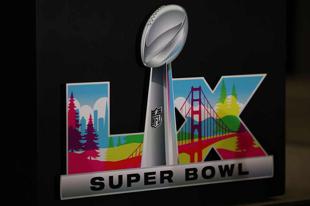 a picture of the Super Bowl logo