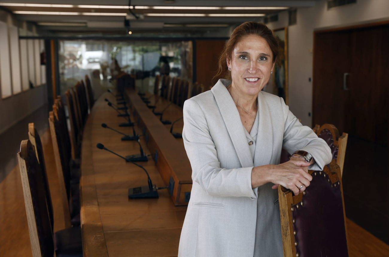 Raquel-Cuevas_DOCa-Rioja_board-room.jpg