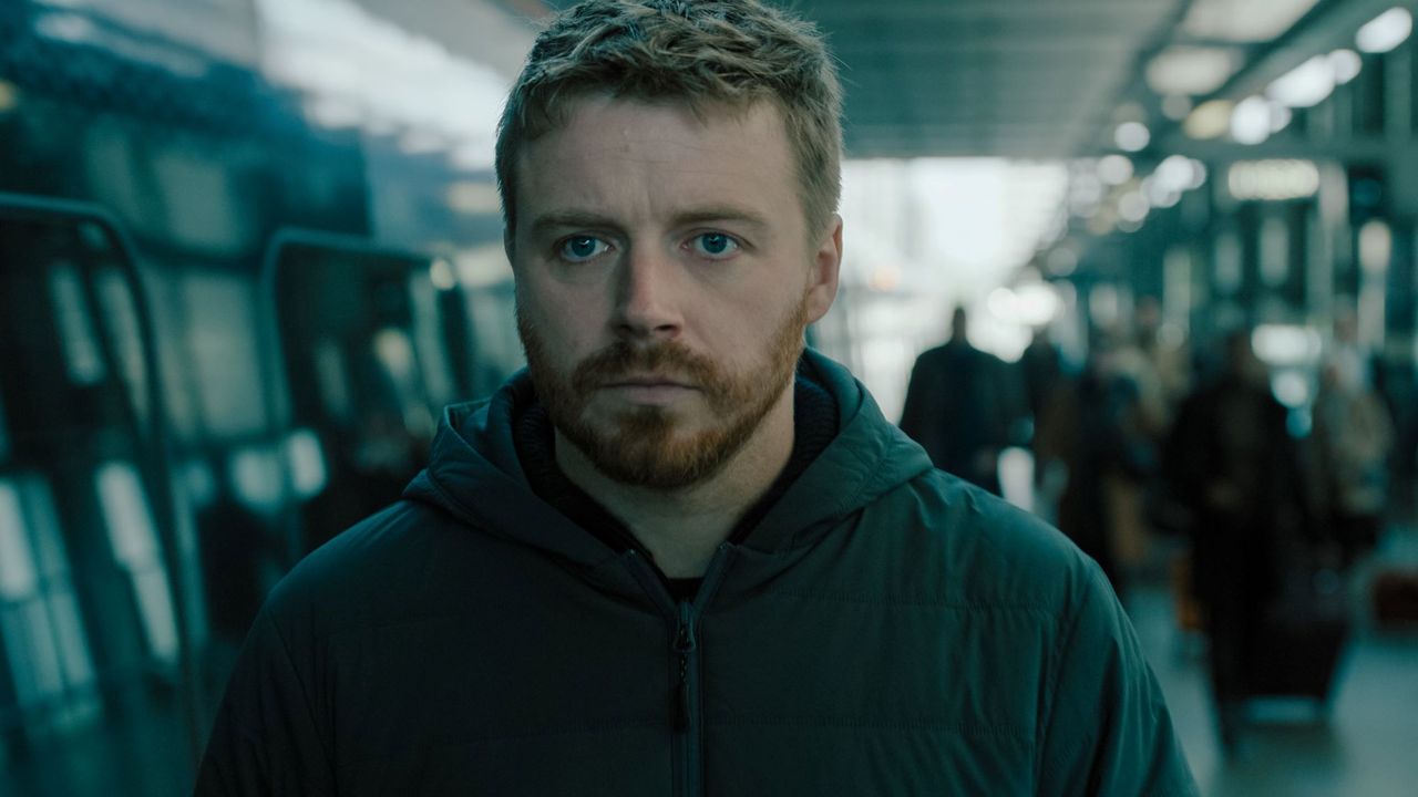 Jack Lowden in Slow Horses