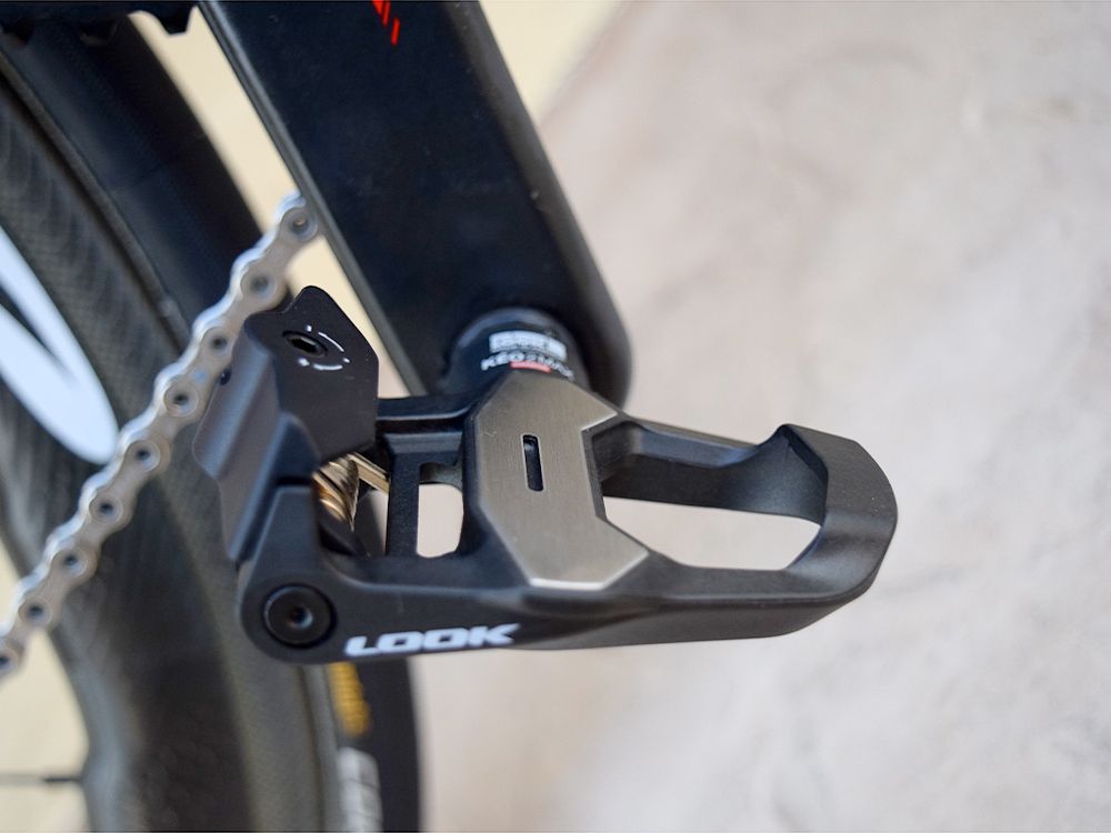 Haas' bike was equipped with Look Keo 2 Max pedals for this pre-season training ride