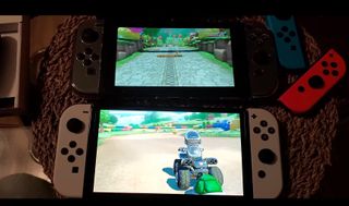 A comparison between the Switch OLED and original Switch.