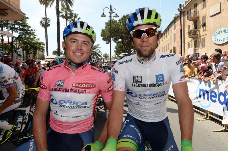 Maglia rosa Simon Gerrans with Michael Matthews in the best young riders jersey