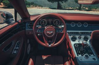 Bentley Continental GT V8 cabin
