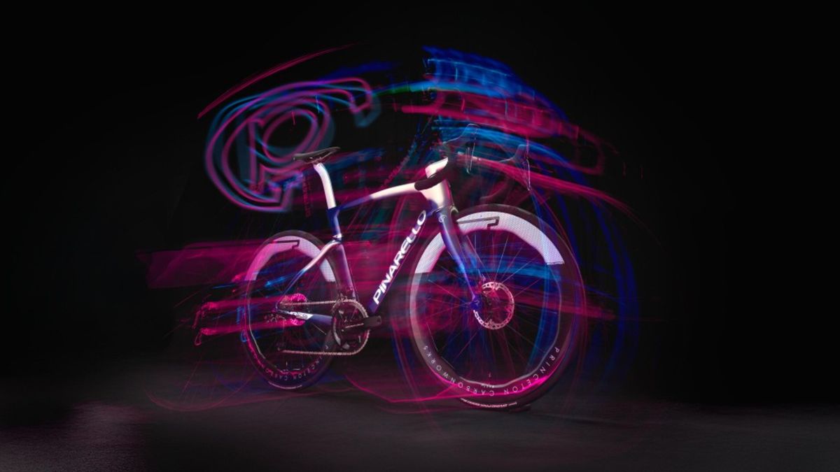 PINARELLO DOGMA 65.1 限定　Limited Edition Pinarello Dogma 65.1 Think2 Campagnolo 80th Anniversary