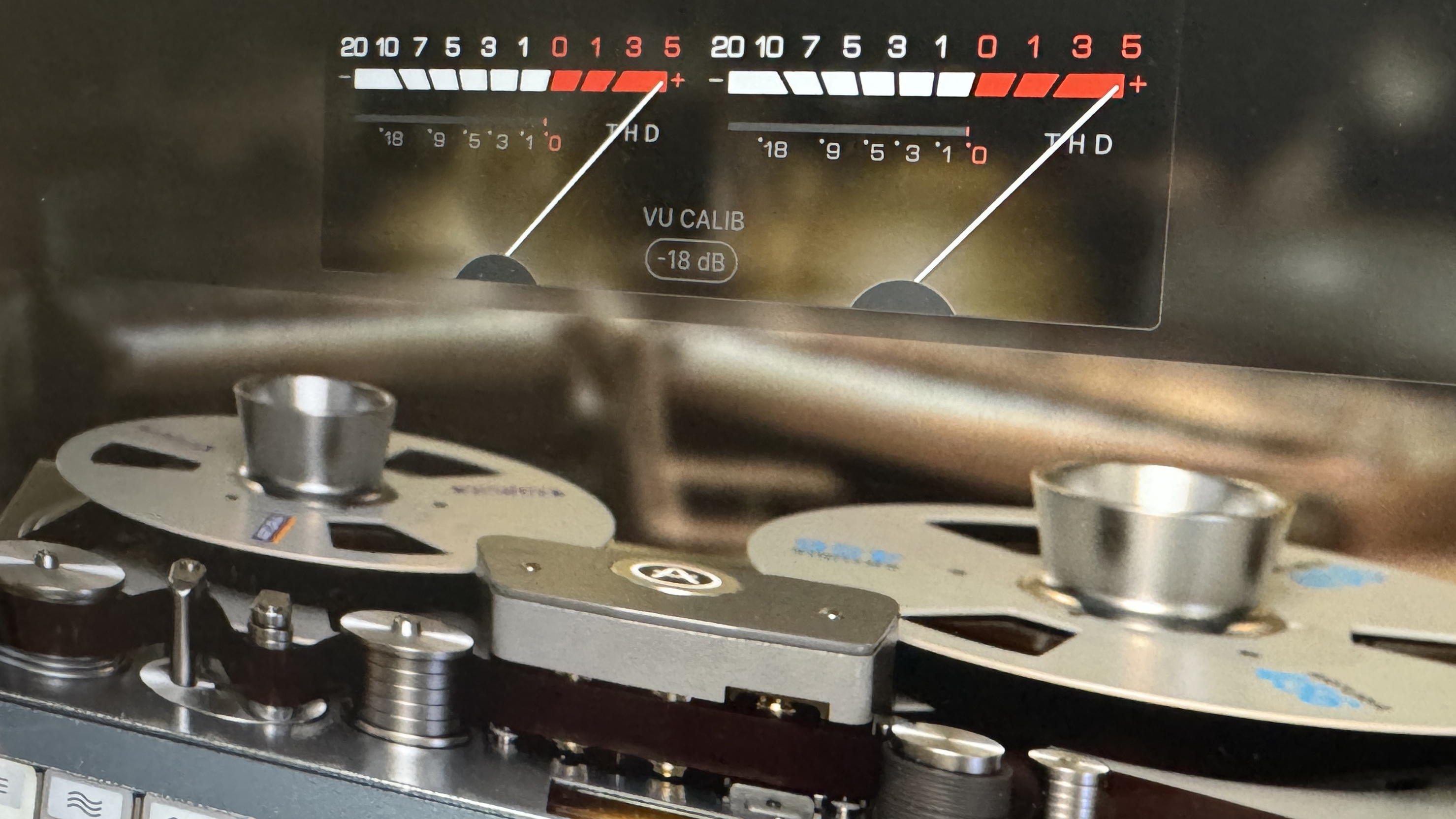 Arturia Tape J-37