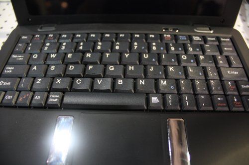 Windows-CE Based FirstView PC-706 Netbook Spotted at CES | Laptop Mag