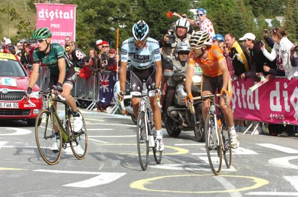 Rolland, Contador and Sanchez near the end of an epic stage
