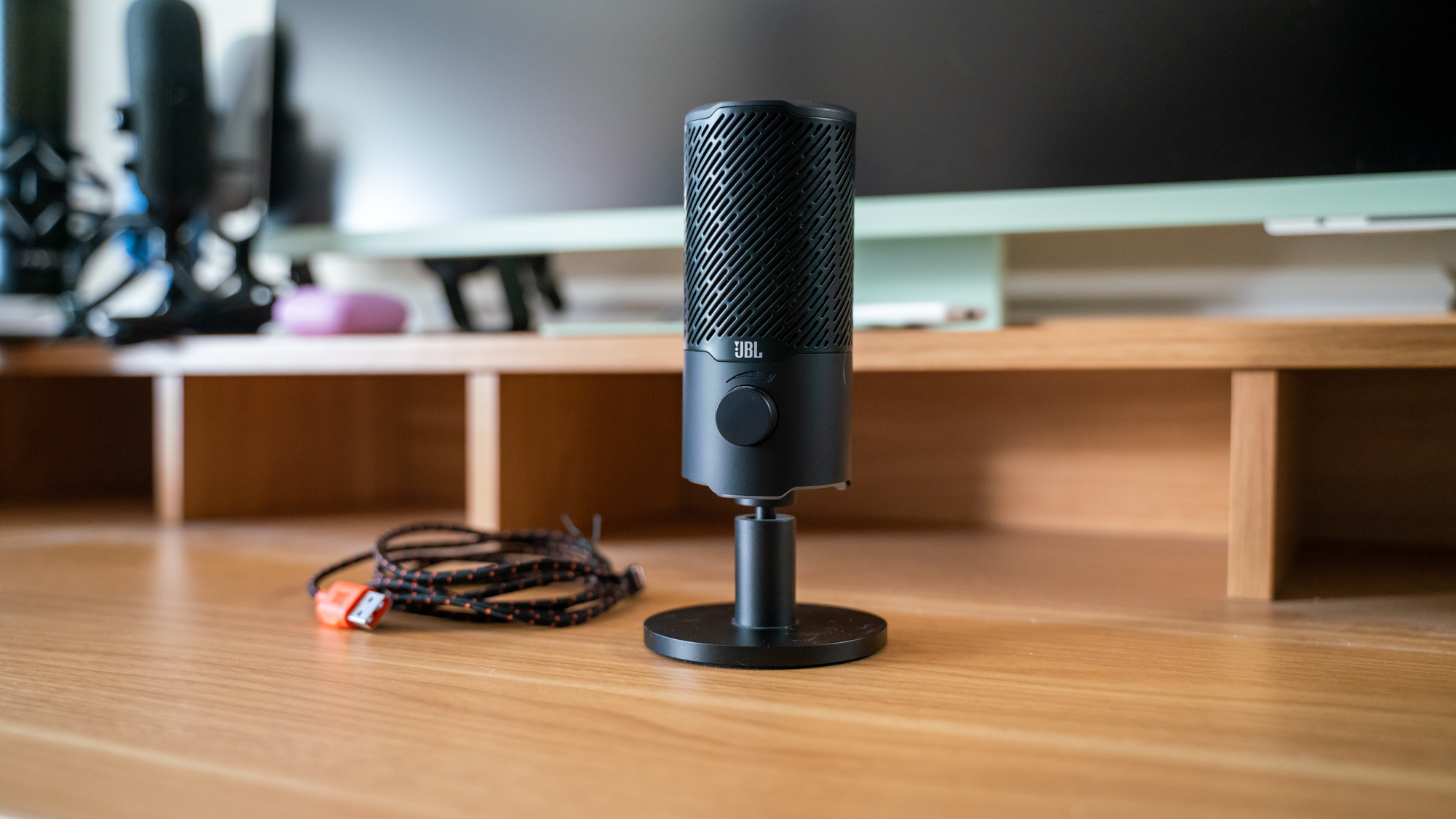 JBL Quantum Stream microphone review: Better options downstream - Dexerto