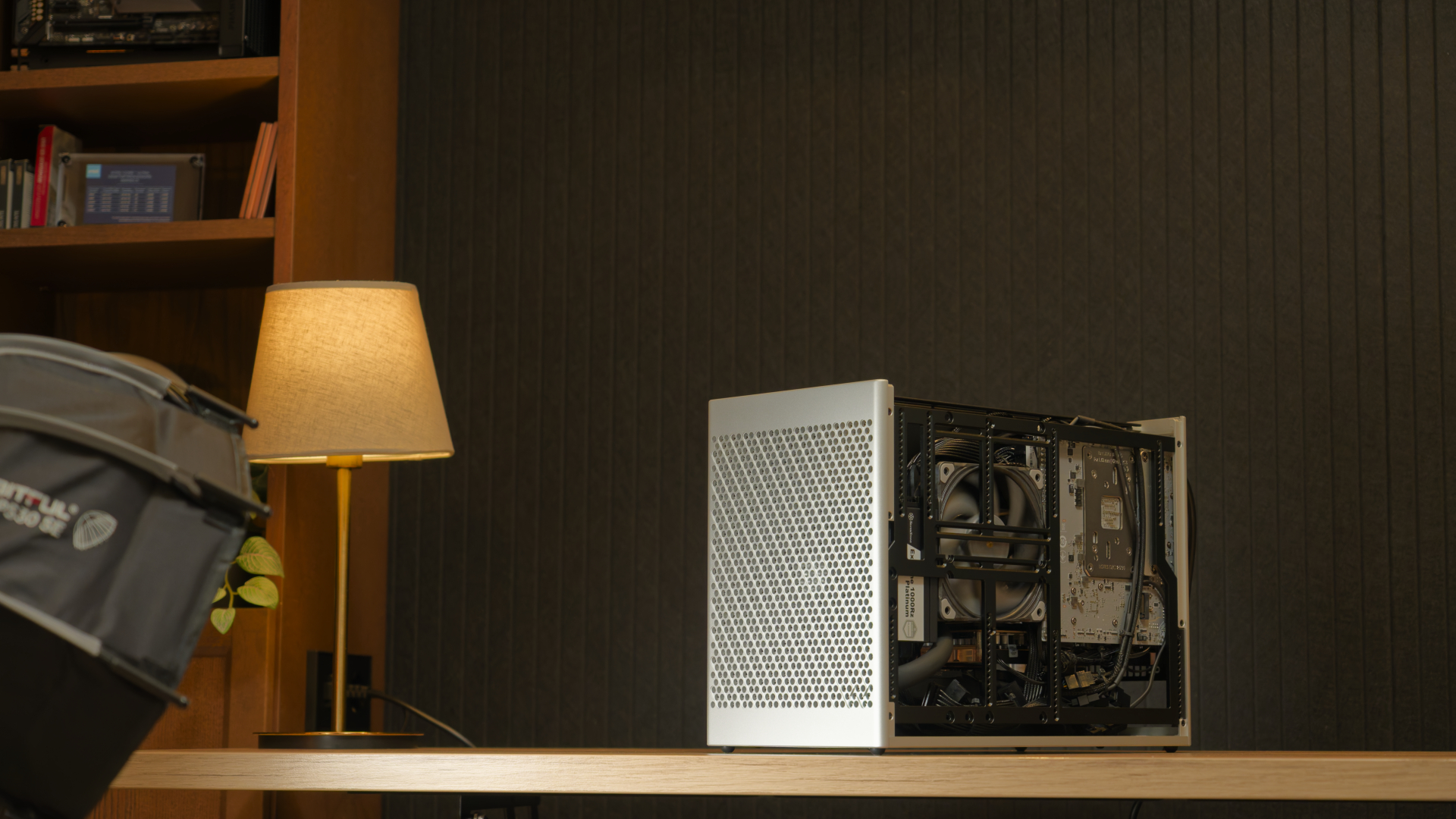 Greyscale ITX Build Beauty Shots