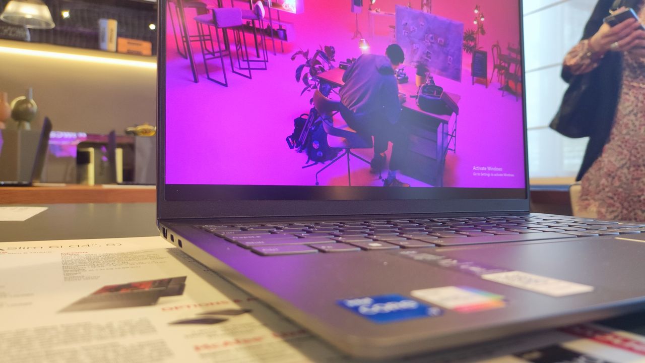 Lenovo Yoga 2023