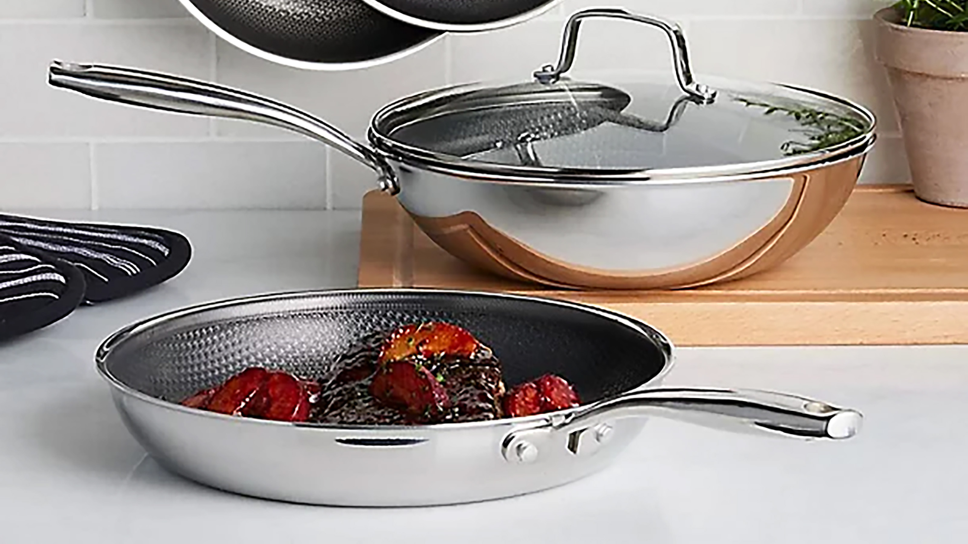Lakeland's Tri Ply pan range