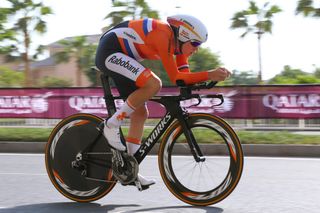 Ellen van Dijk (Netherlands) riding to silver