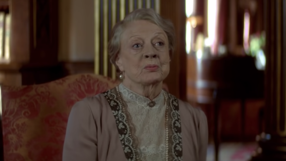 Maggie Smith in Downton Abbey: A New Era