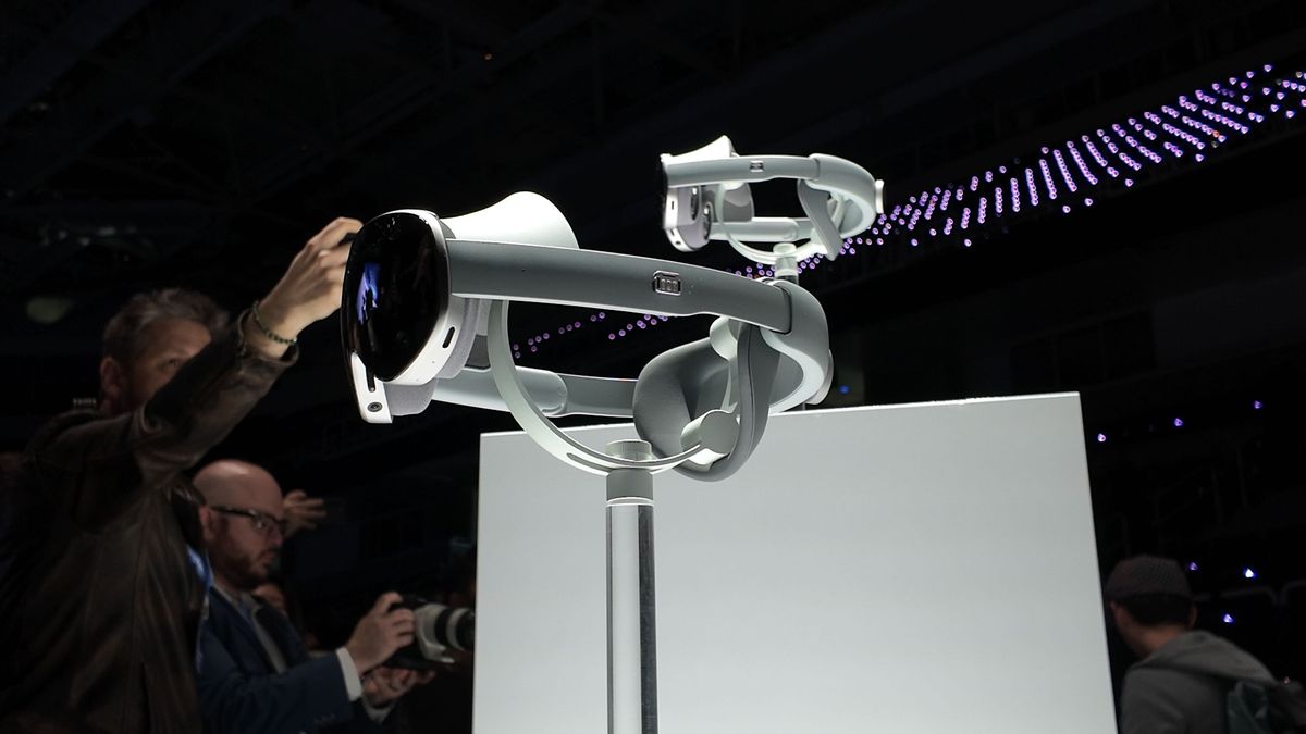 Samsung's Project Moohan with Android XR at Galaxy Unpacked 2025