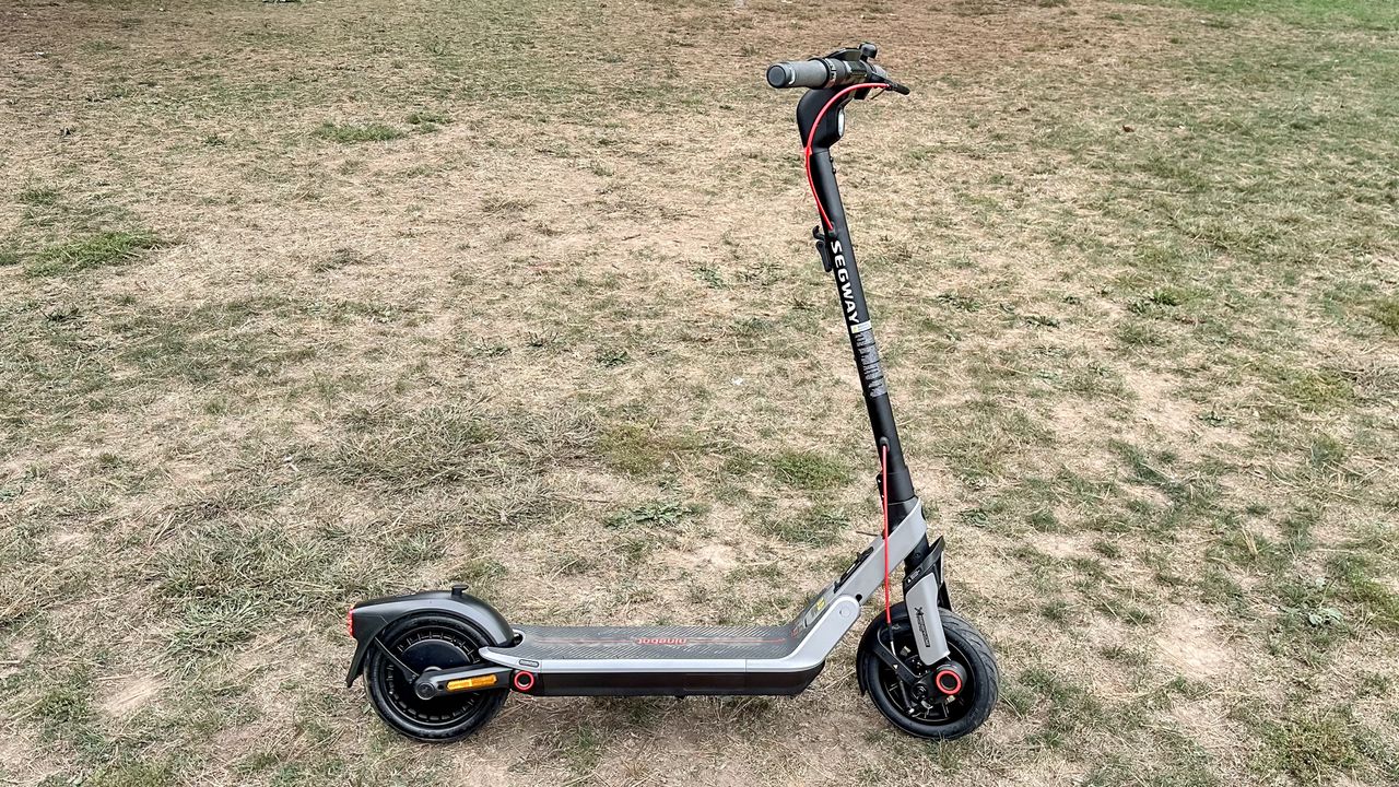 Segway Ninebot E3 Pro in a public park