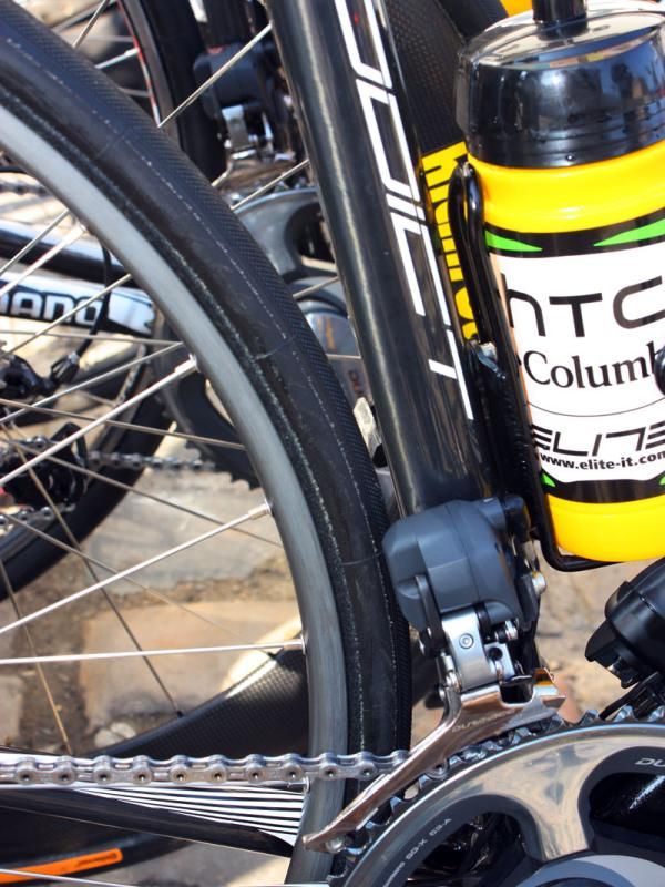HTC-Columbia's Scott Addicts in Paris-Roubaix feature more clearance and longer stays than usual.