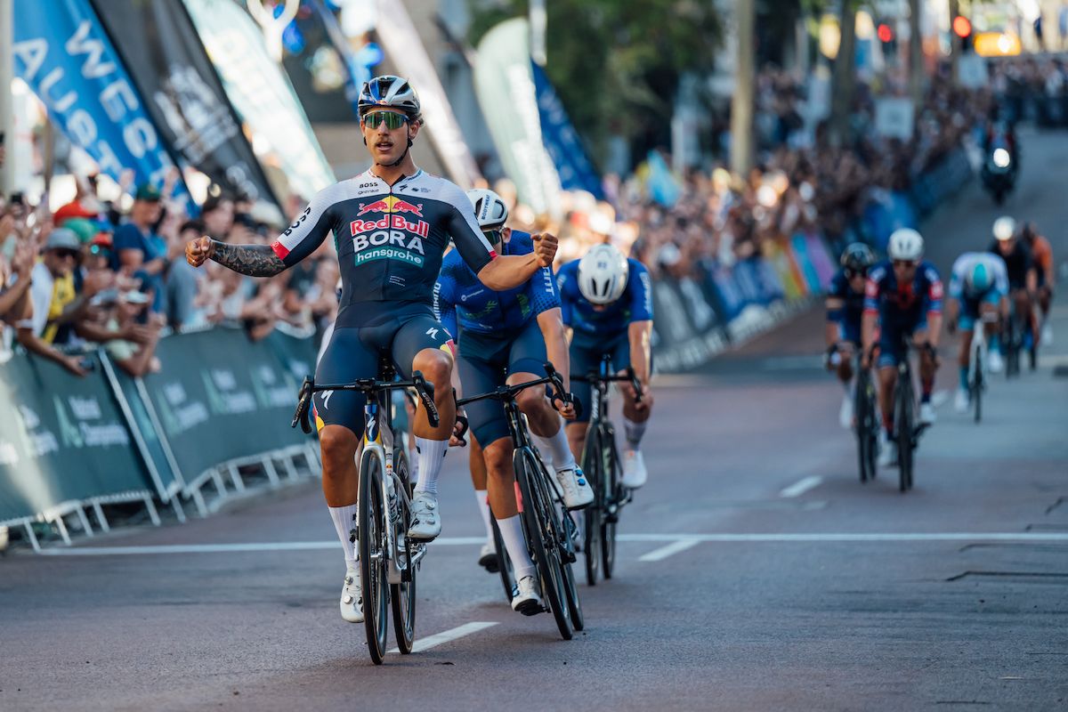 Sam Welsford (Red Bull-Bora-Hansgrohe) claims the elite criterium title in front of a home crowd at the AusCycling Road National Championships in Perth in 2025