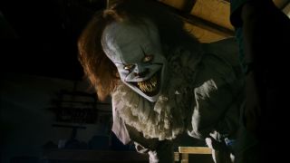 Pennywise从IT的屏幕上跳出来