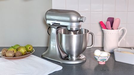 KitchenAid Artisan Plus stand mixer review