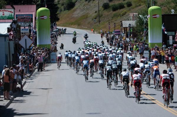 The main group heads through the sprint town of Oak Creek.