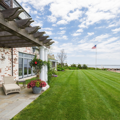 Tour Katharine Hepburn’s house in Long Island, on sale for $11.8 ...