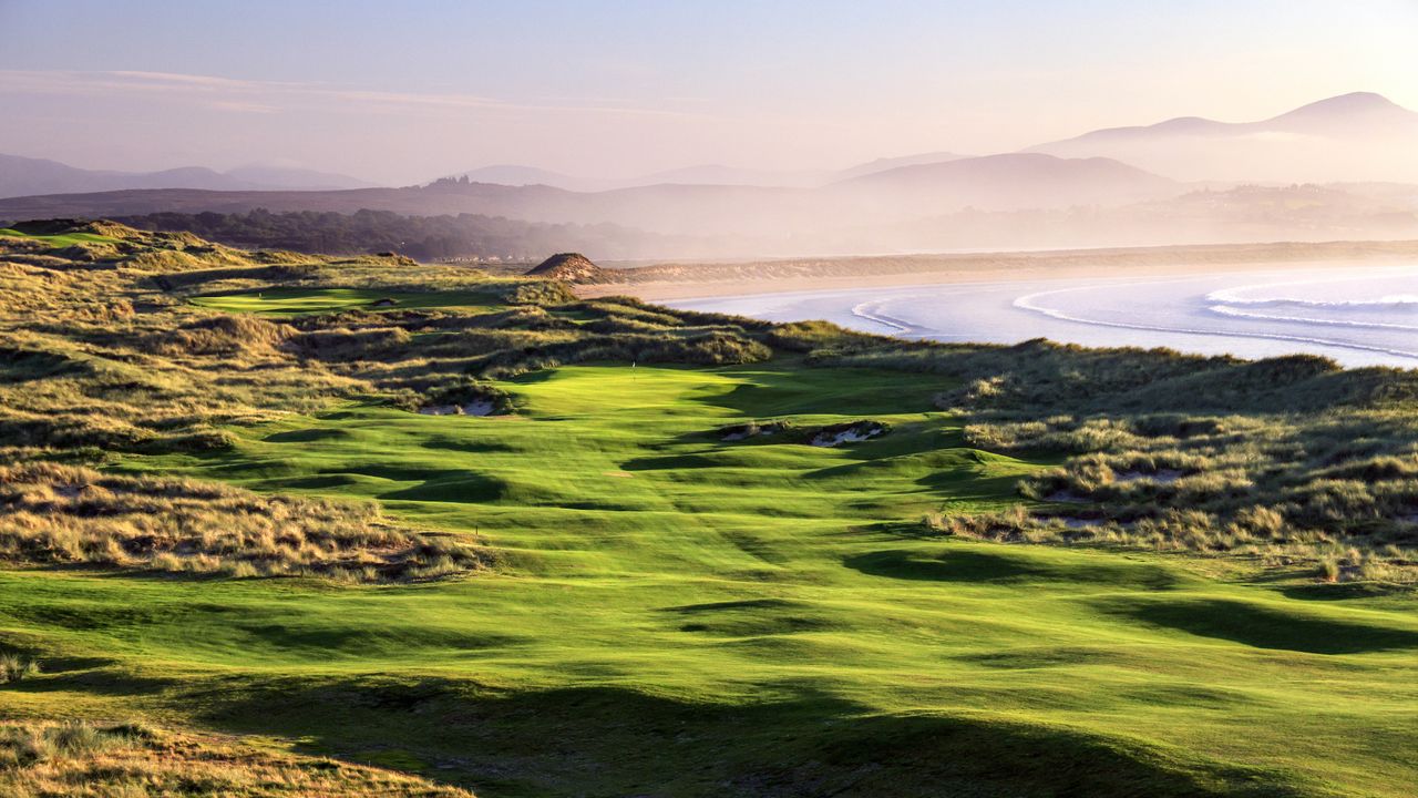 The Most Scenic County In The UK&amp;I Is Blessed With Stunning Golf - St Patrick&#039;s Links - Hole 4