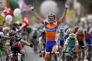Stage 3 - Luis Leon Sanchez wins Romandie stage to Charmey