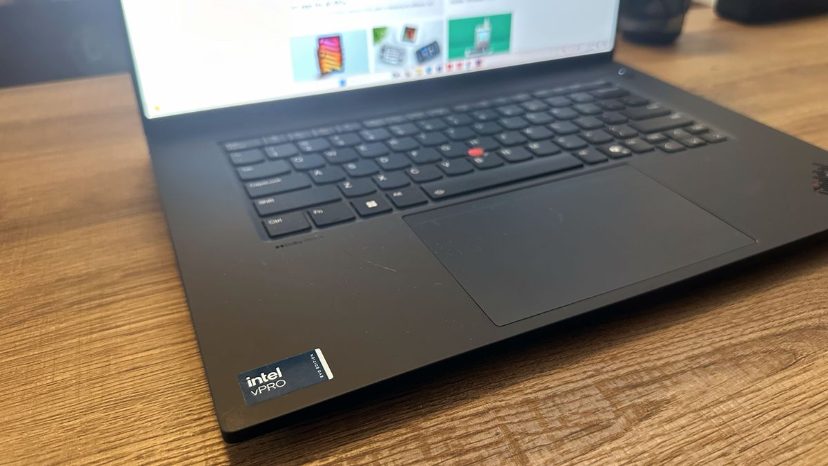 The Lenovo ThinkPad P1 Gen 7 workstation battery life is actually