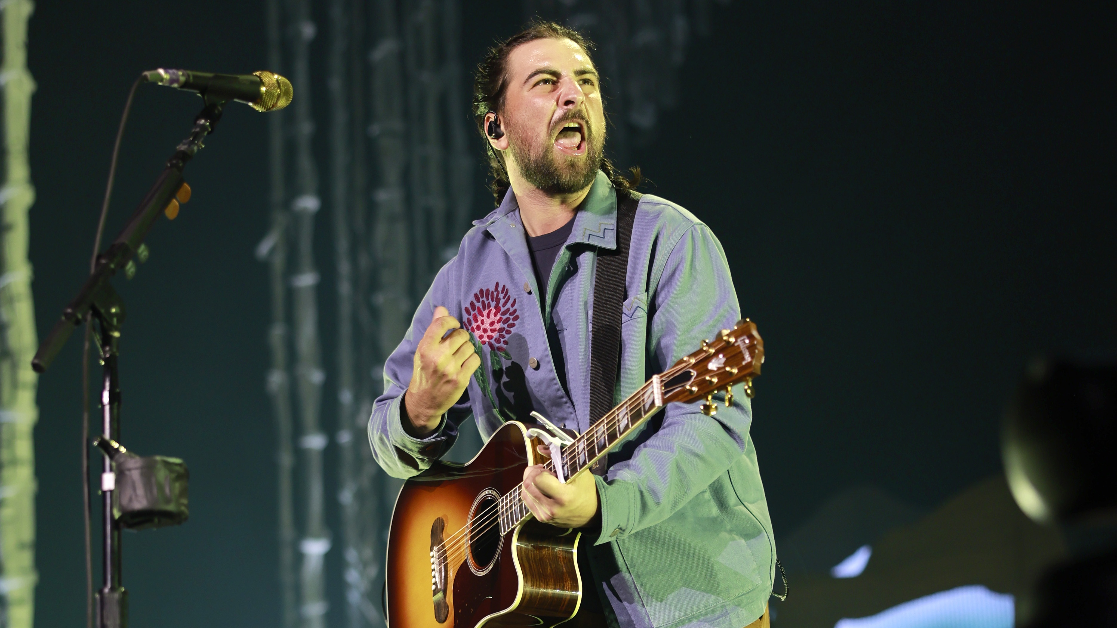 Noah Kahan performs at Bridgestone Arena