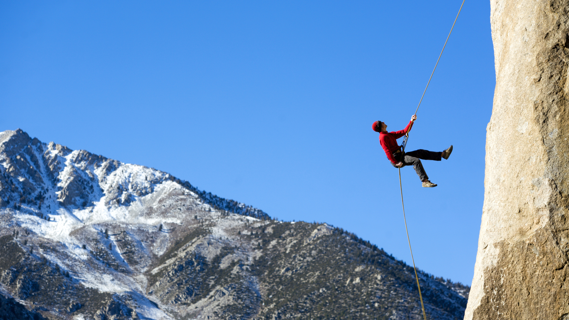 What Is Rappelling Our Expert Guide To The Abseil Advnture